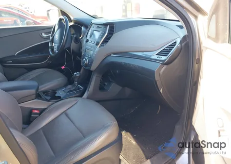 2015 Hyundai Santa Fe Sport 2.0L Turbo z USA, uszkodzony, nr VIN 5XYZUDLA2FG288632